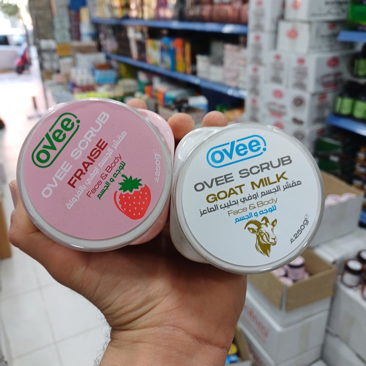 مقشر Ovee للوجه والجسم